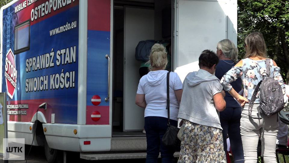 Badania na działkach. Przedostatnia biała sobota za nami. Niektórzy otrzymali... darmową kiełbaskę!