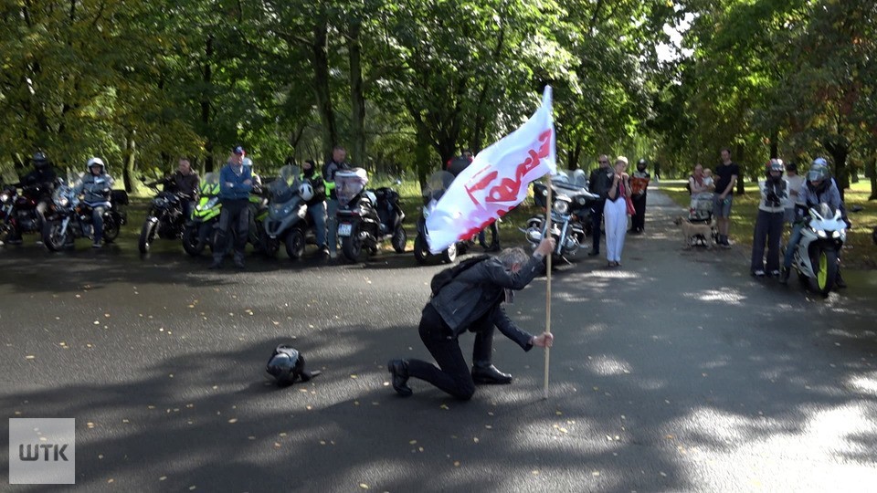 Setki motocykli solidarnie przejechały ulicami Poznania