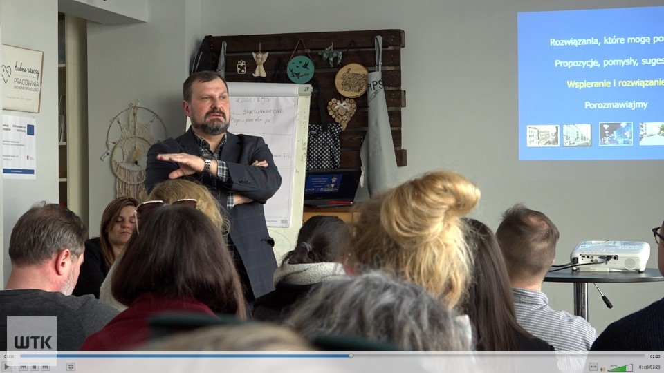 Urzędnicy zaprosili przedsiębiorców na spotkanie w... solarium. Godzina też wywołała emocje